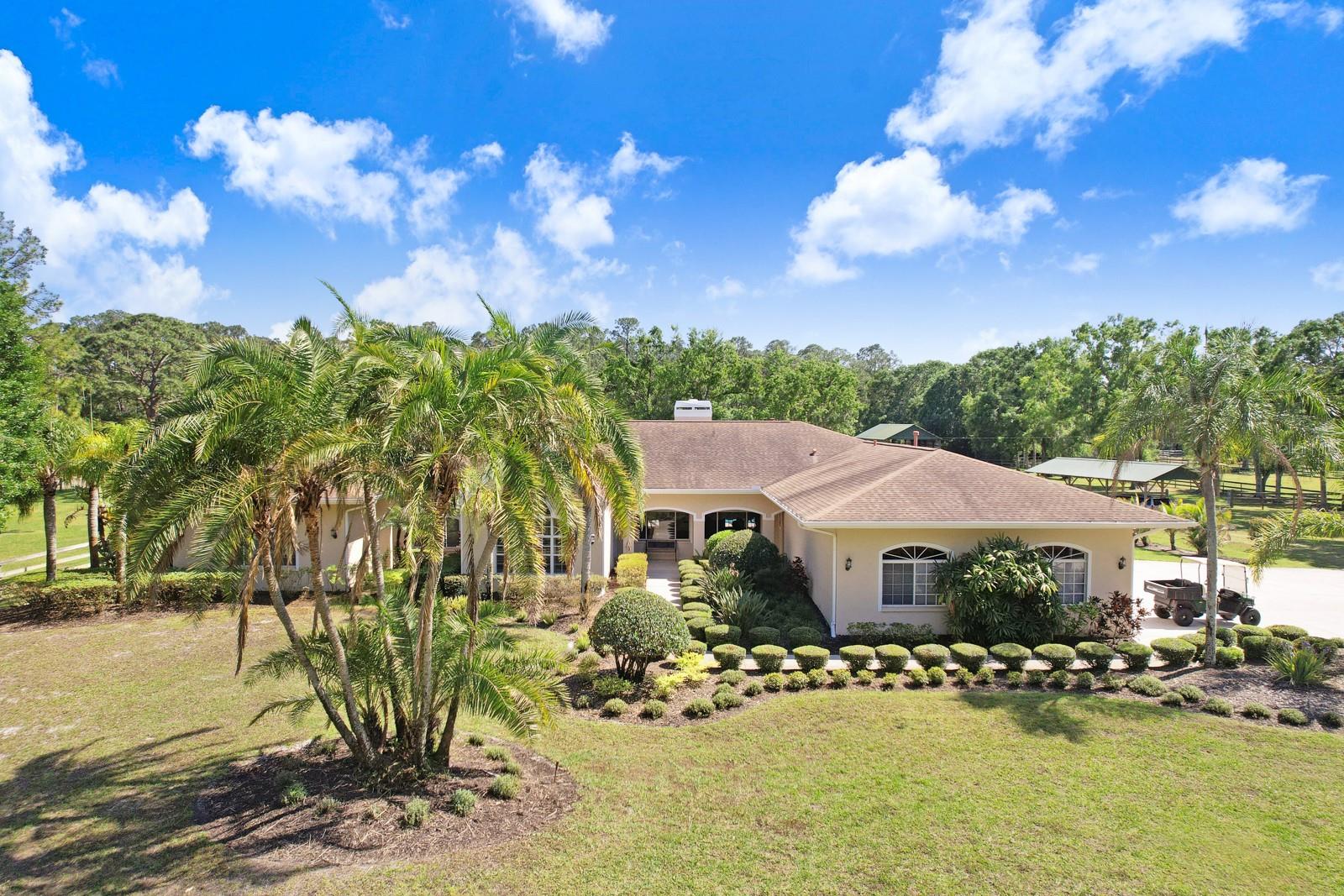 Tarpon Springs, Florida, 34688, United States, 4 Bedrooms Bedrooms, ,4 BathroomsBathrooms,Residential,Active,1841287