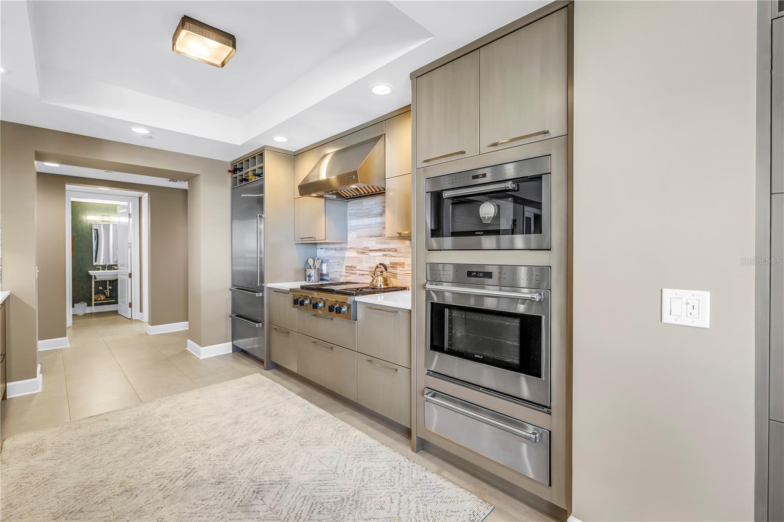 St Petersburg, Florida, 33701, United States, 2 Bedrooms Bedrooms, ,2 BathroomsBathrooms,Residential,Active,2012232