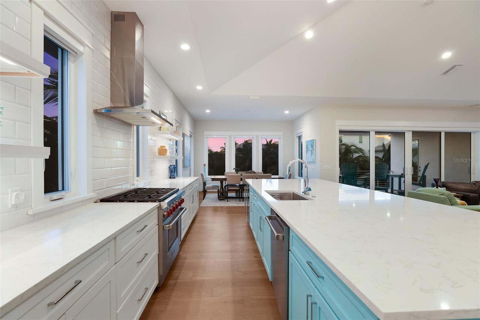 Anna Maria, Florida, 34216, United States, 4 Bedrooms Bedrooms, ,5 BathroomsBathrooms,Residential,Active,2009371