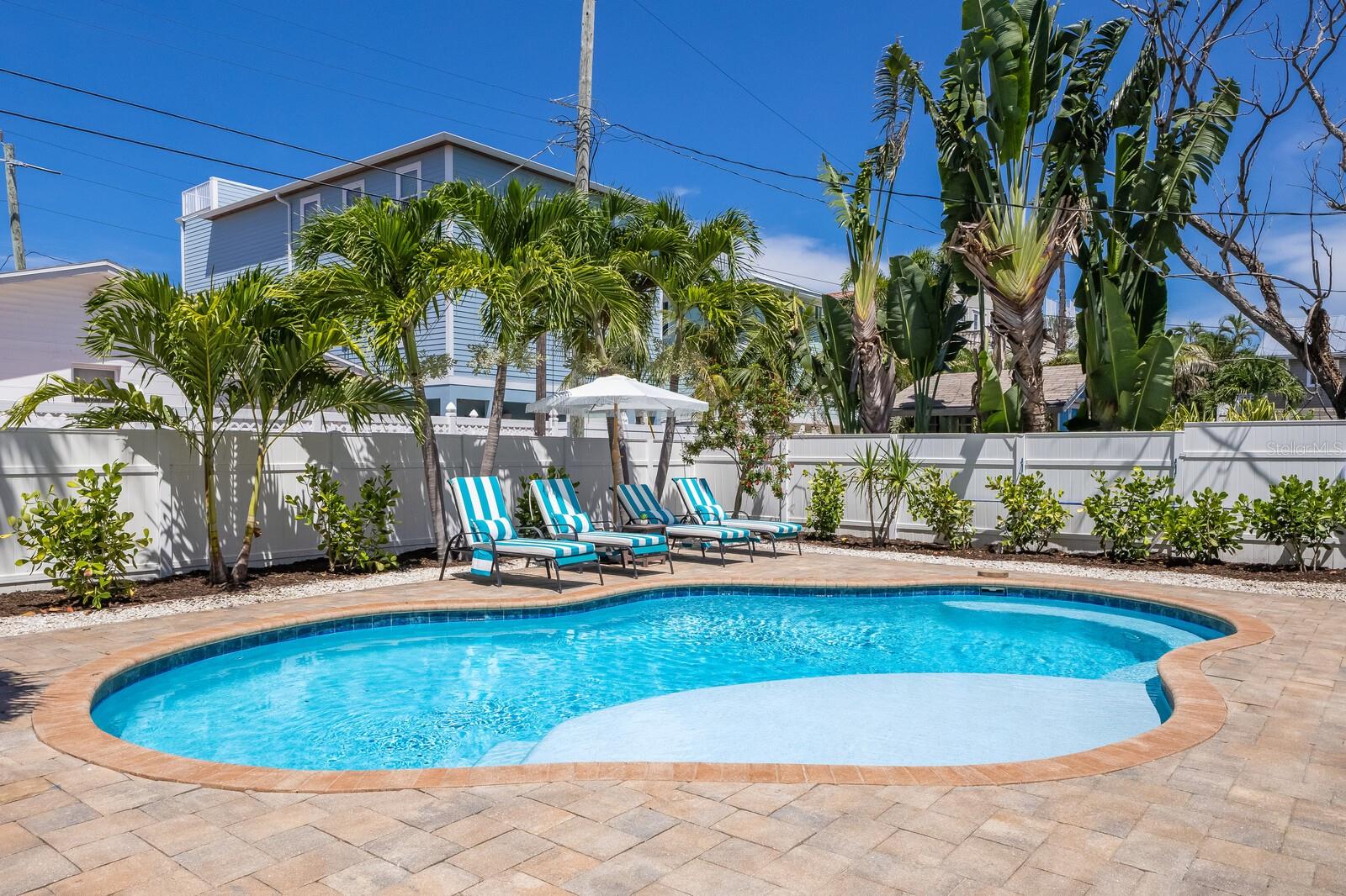 Bradenton Beach, Florida, 34217, United States, 3 Bedrooms Bedrooms, ,3 BathroomsBathrooms,Residential,Active,1926702