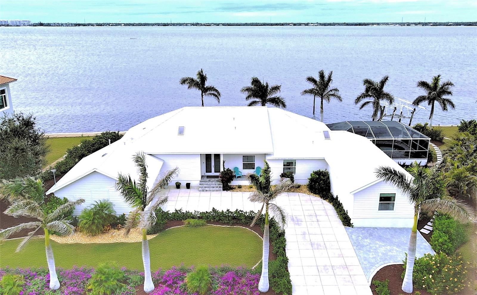 Punta Gorda, Florida, 33950, United States, 3 Bedrooms Bedrooms, ,3 BathroomsBathrooms,Residential,Active,2007653 Punta Gorda, Florida, 33950, United States, 3 Bedrooms Bedrooms, ,3 BathroomsBathrooms,Residential,Active,2007653