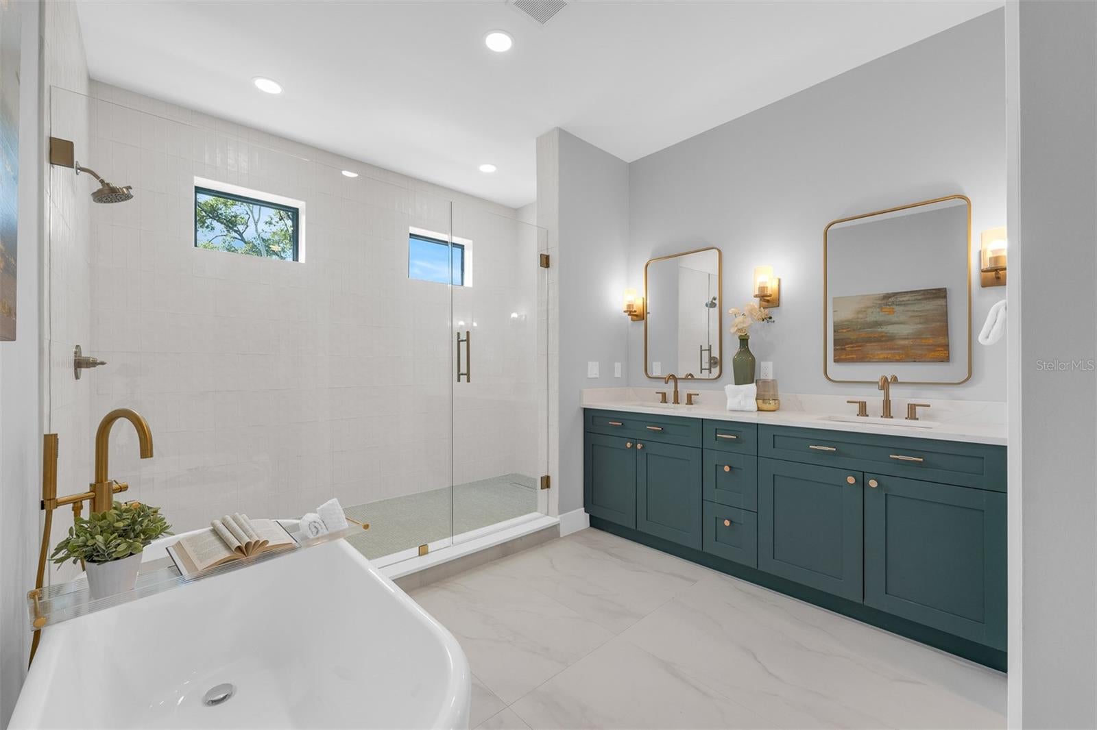 Orlando, Florida, 32804, United States, 5 Bedrooms Bedrooms, ,5 BathroomsBathrooms,Residential,Active,2019846