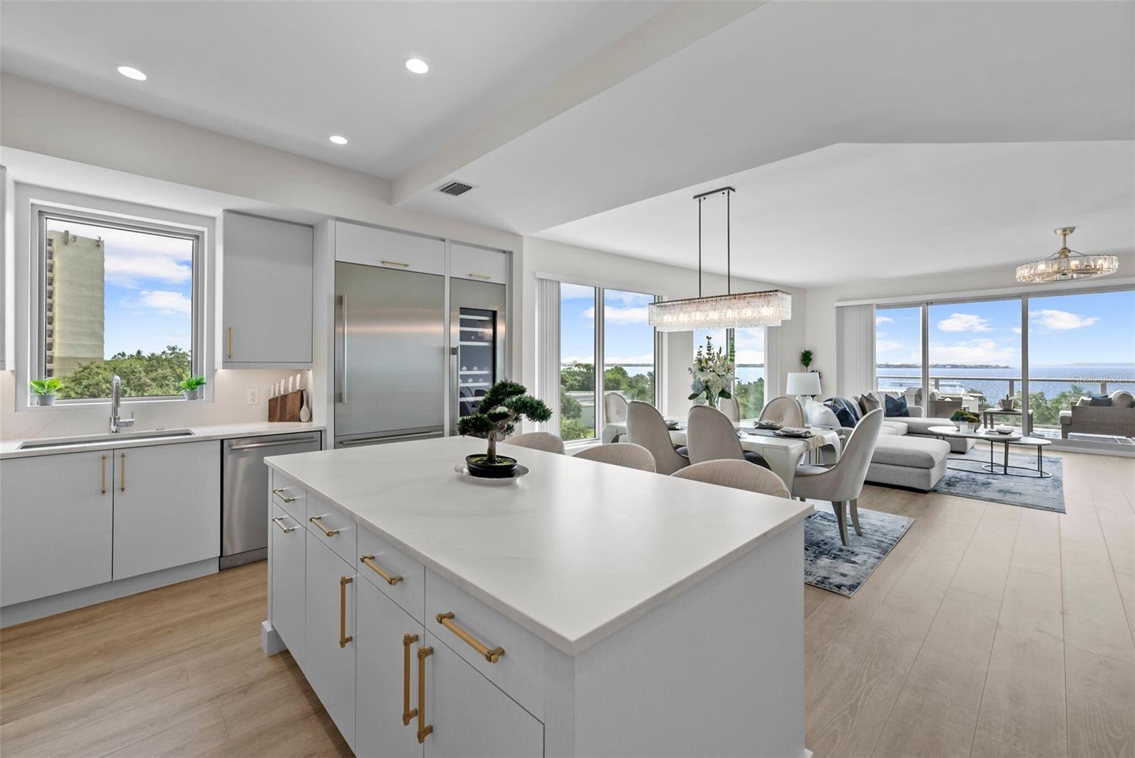 Tampa, Florida, 33629, United States, 4 Bedrooms Bedrooms, ,4 BathroomsBathrooms,Residential,Active,2010535