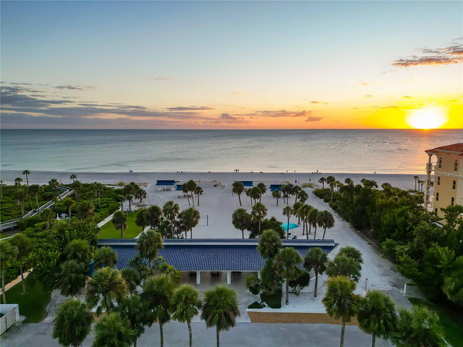 Longboat Key, Florida, 34228, United States, 3 Bedrooms Bedrooms, ,3 BathroomsBathrooms,Residential,Active,1969761