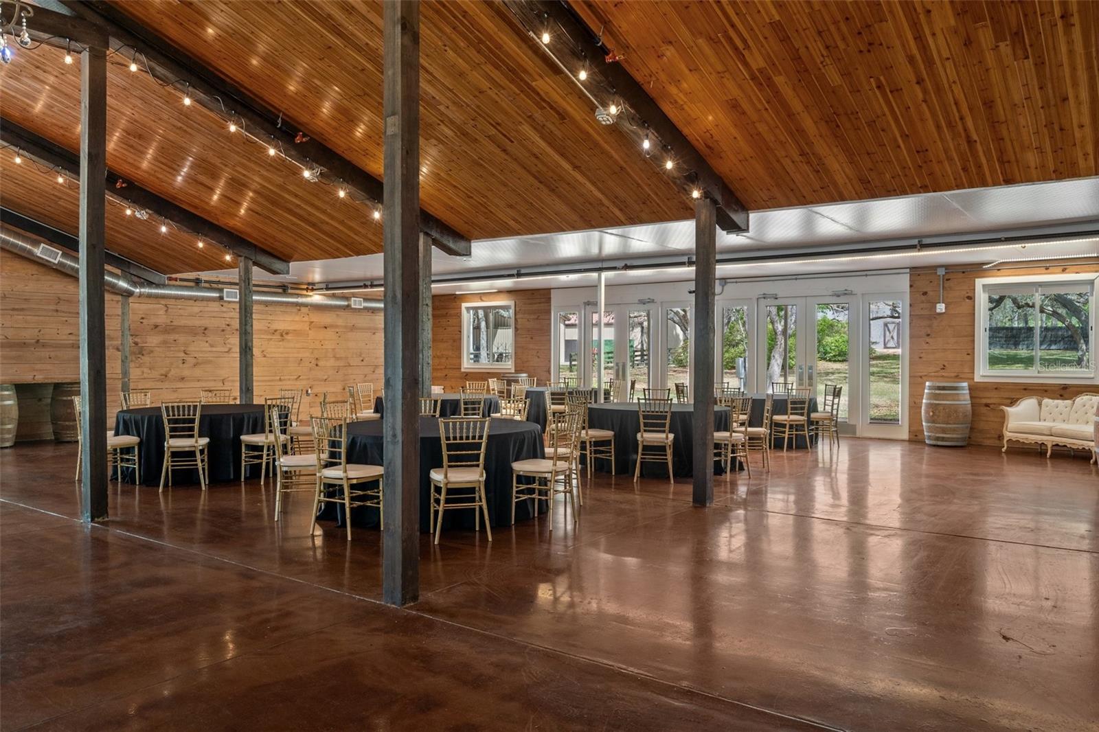 Lecanto, Florida, 34461, United States, ,5 BathroomsBathrooms,Residential,Active,1701806