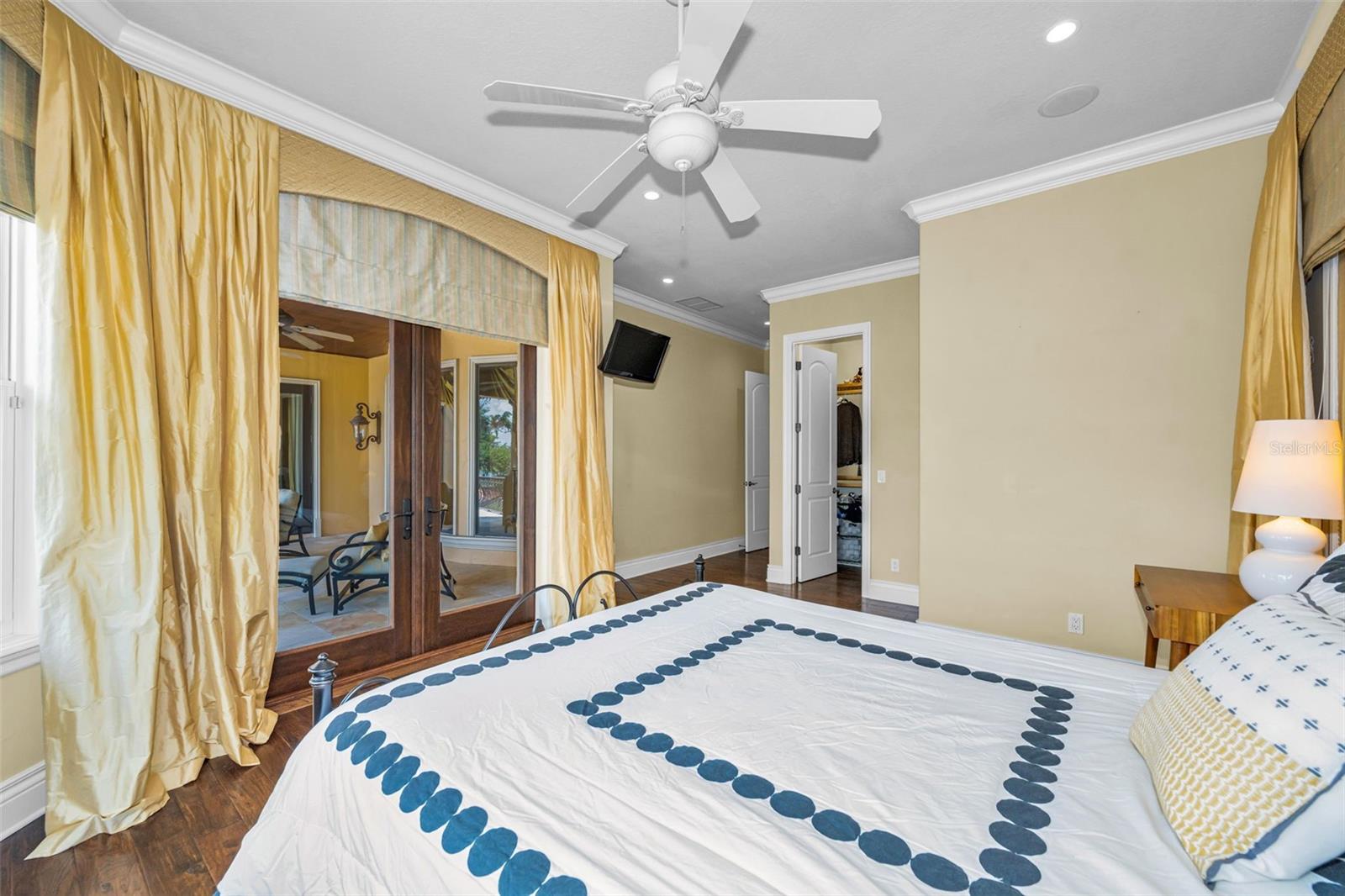Trinity, Florida, 34655, United States, 5 Bedrooms Bedrooms, ,6 BathroomsBathrooms,Residential,Pending,2045561