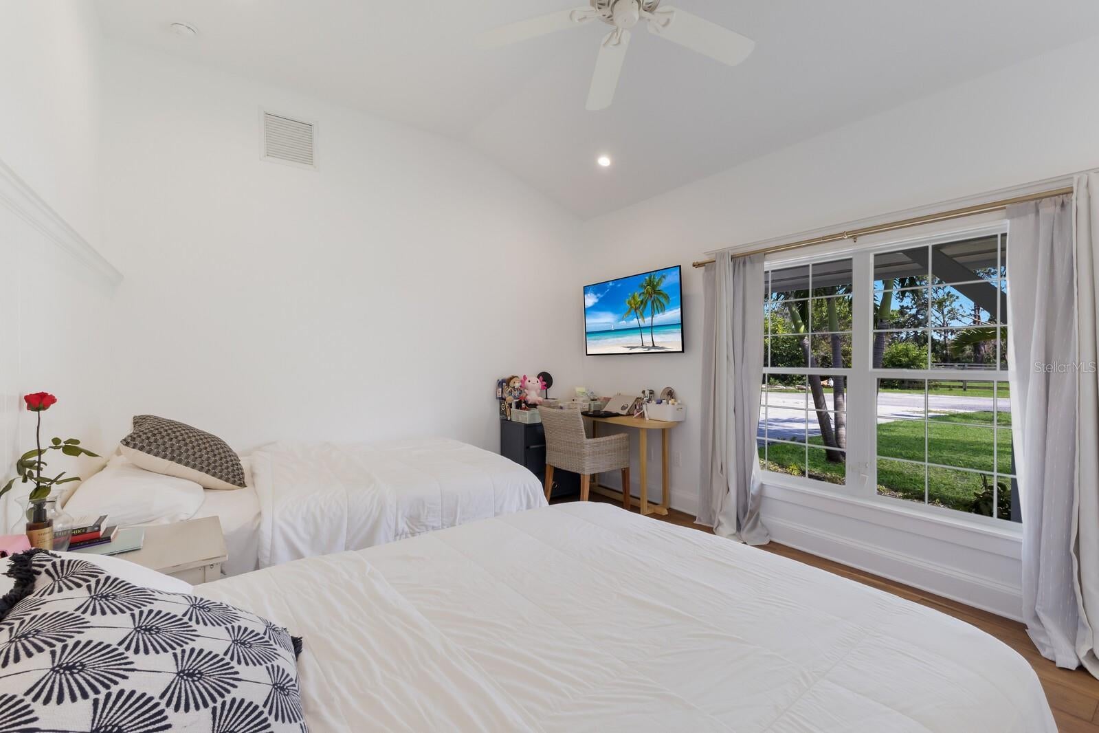 Bradenton, Florida, 34209, United States, ,4 BathroomsBathrooms,Residential,Active,1863490