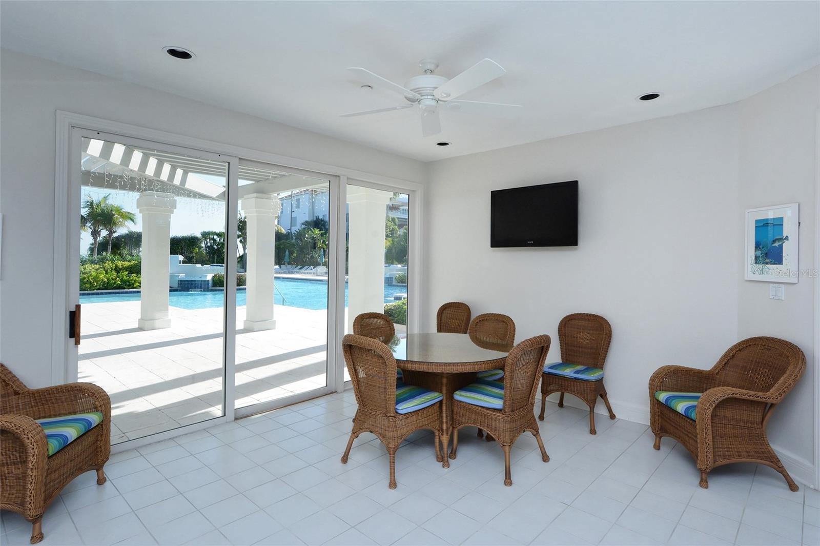 Longboat Key, Florida, 34228, United States, 3 Bedrooms Bedrooms, ,3 BathroomsBathrooms,Residential,Active,1992251