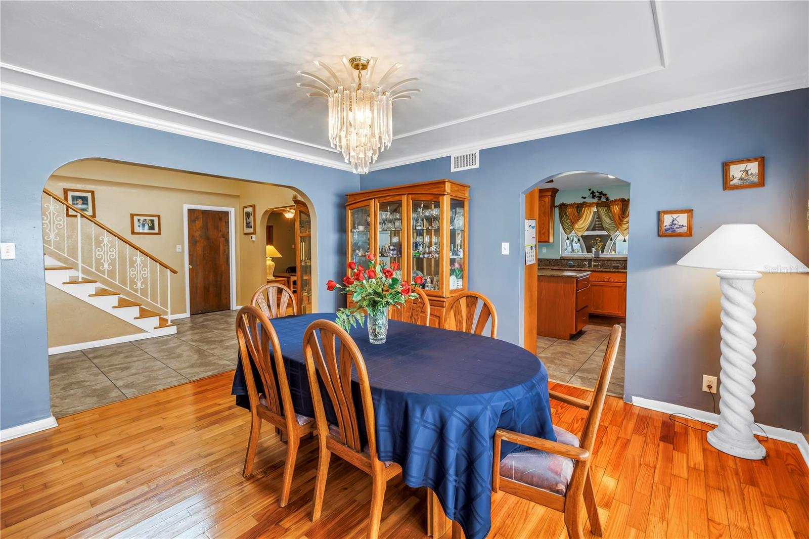 St Petersburg, Florida, 33703, United States, 5 Bedrooms Bedrooms, ,3 BathroomsBathrooms,Residential,Active,1824530