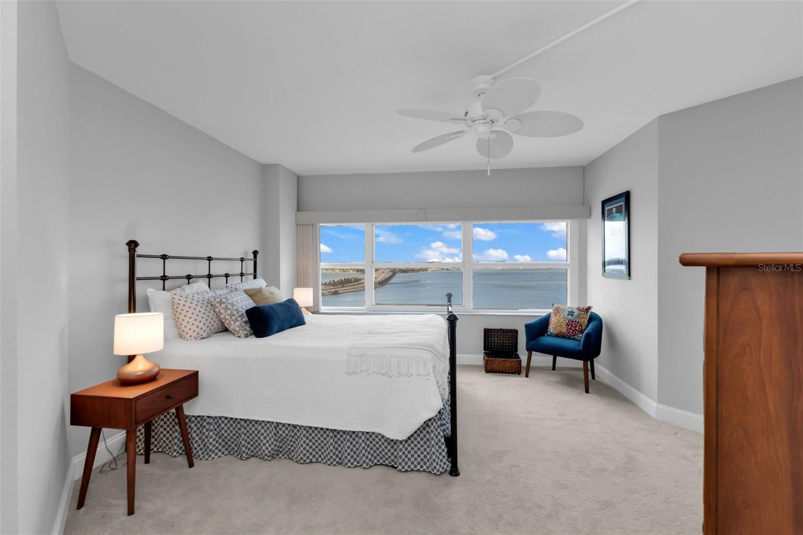 Sarasota, Florida, 34236, United States, 2 Bedrooms Bedrooms, ,2 BathroomsBathrooms,Residential,Active,1963403