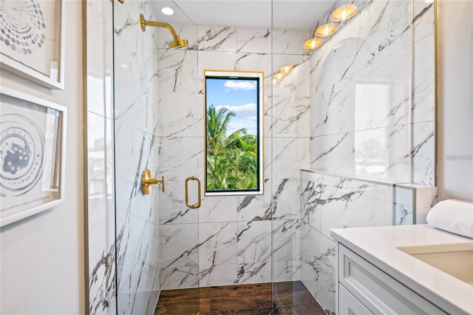 Sarasota, Florida, 34236, United States, 6 Bedrooms Bedrooms, ,8 BathroomsBathrooms,Residential,Active,1773155