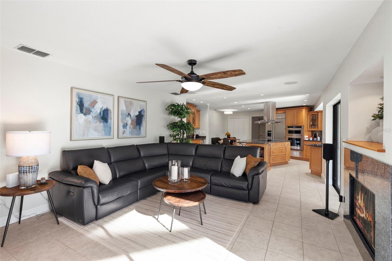 Clearwater, Florida, 33761, United States, 5 Bedrooms Bedrooms, ,3 BathroomsBathrooms,Residential,Active,1953689