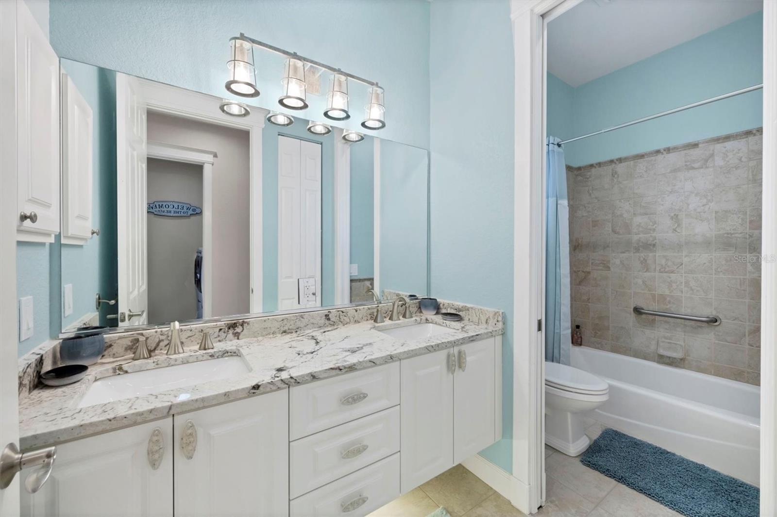 Englewood, Florida, 34223, United States, 3 Bedrooms Bedrooms, ,3 BathroomsBathrooms,Residential,Pending,1988445