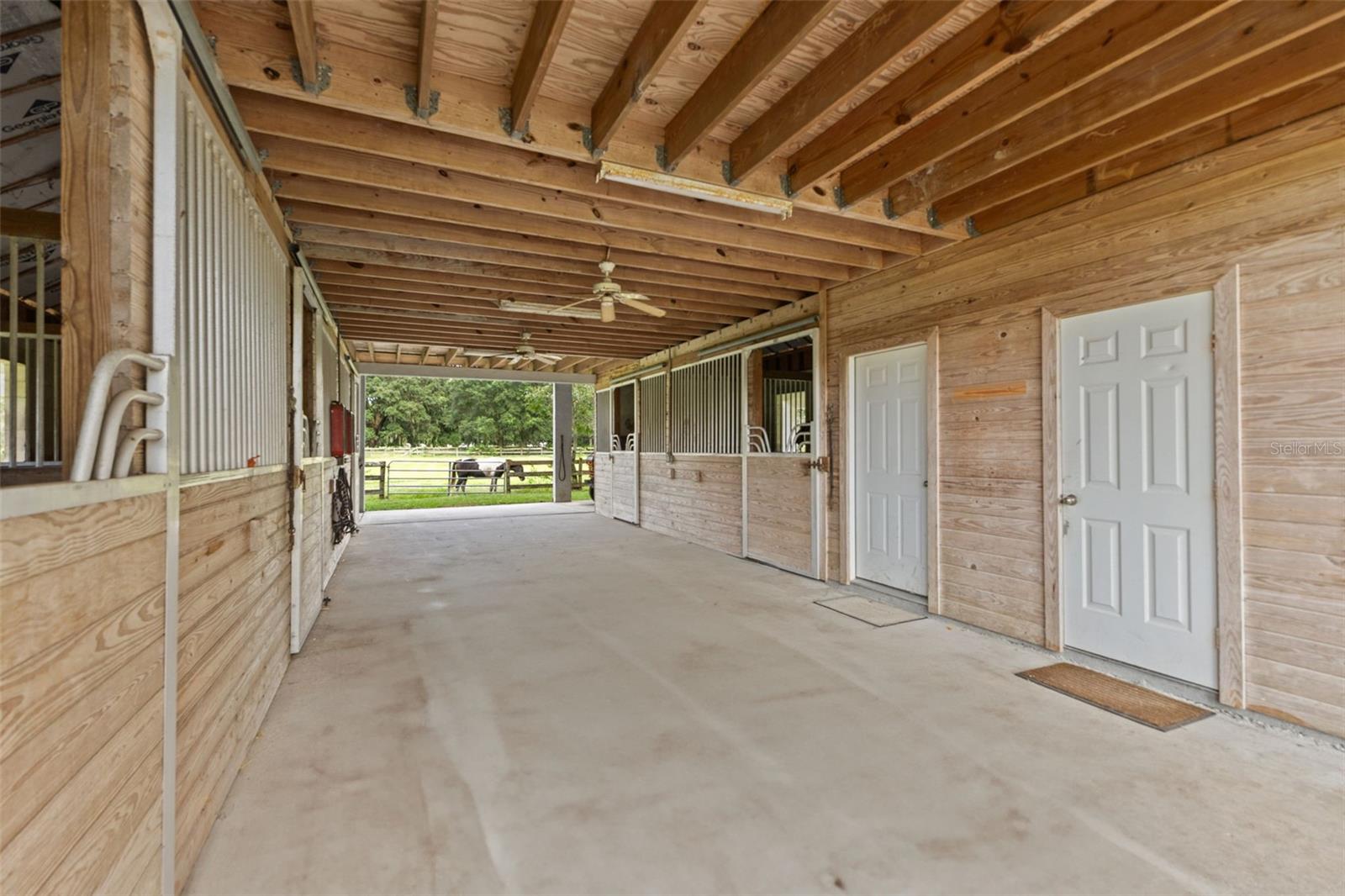 Brooksville, Florida, 34602, United States, 4 Bedrooms Bedrooms, ,6 BathroomsBathrooms,Residential,Active,1919396