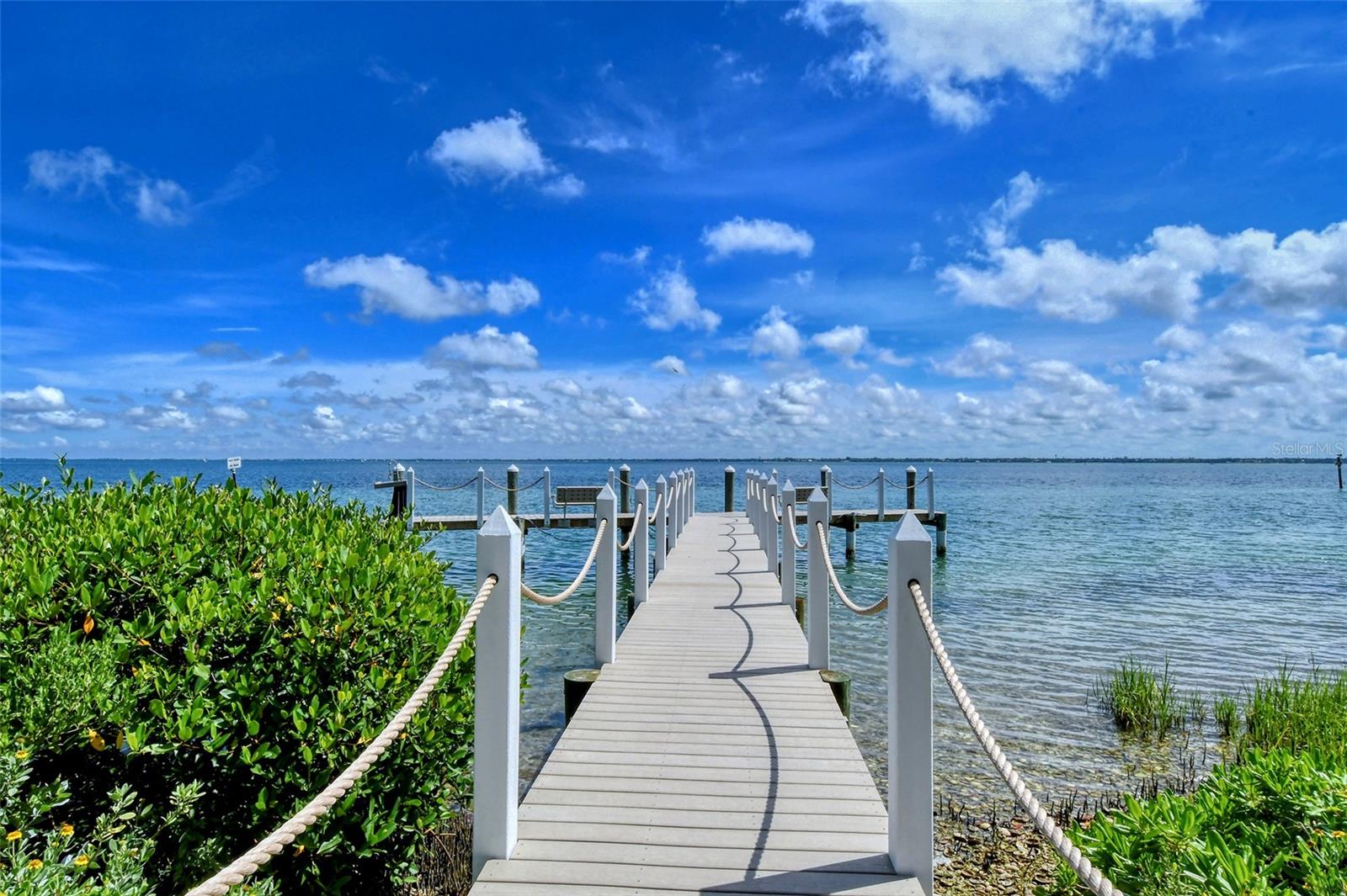 Longboat Key, Florida, 34228, United States, 3 Bedrooms Bedrooms, ,3 BathroomsBathrooms,Residential,Active,1992251