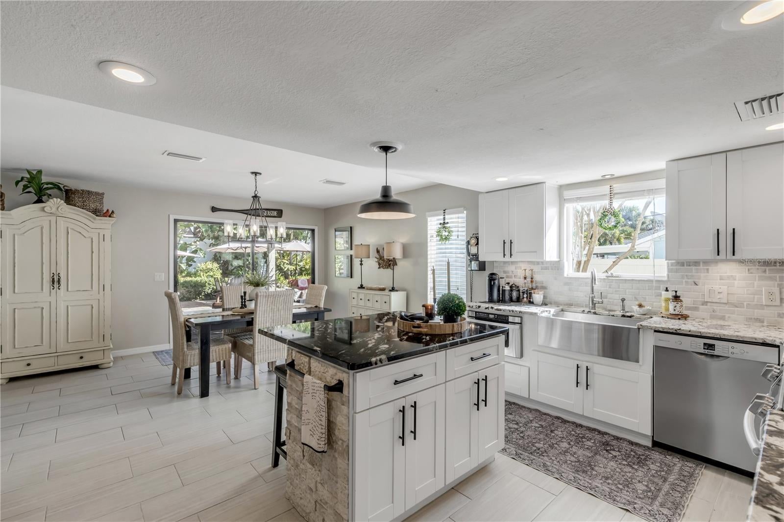 New Smyrna Beach, Florida, 32169, United States, 4 Bedrooms Bedrooms, ,5 BathroomsBathrooms,Residential,Active,2008346