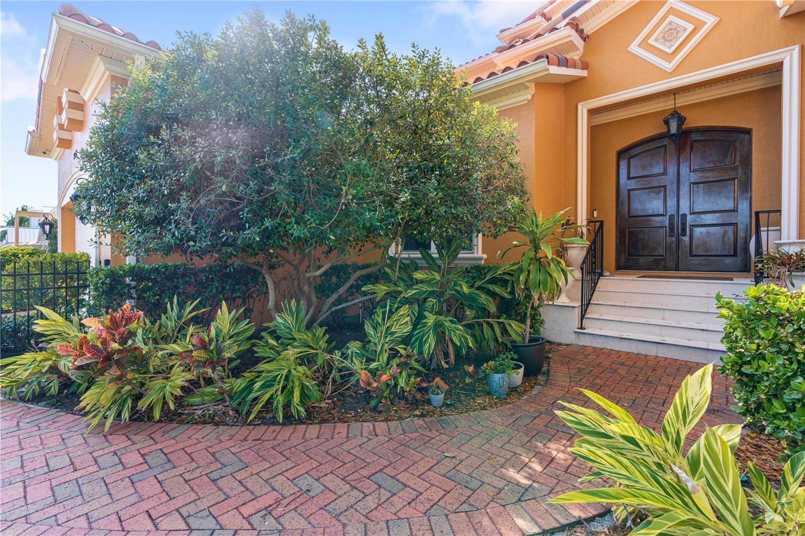 Tampa, Florida, 33634, United States, 5 Bedrooms Bedrooms, ,4 BathroomsBathrooms,Residential,Active,2012814