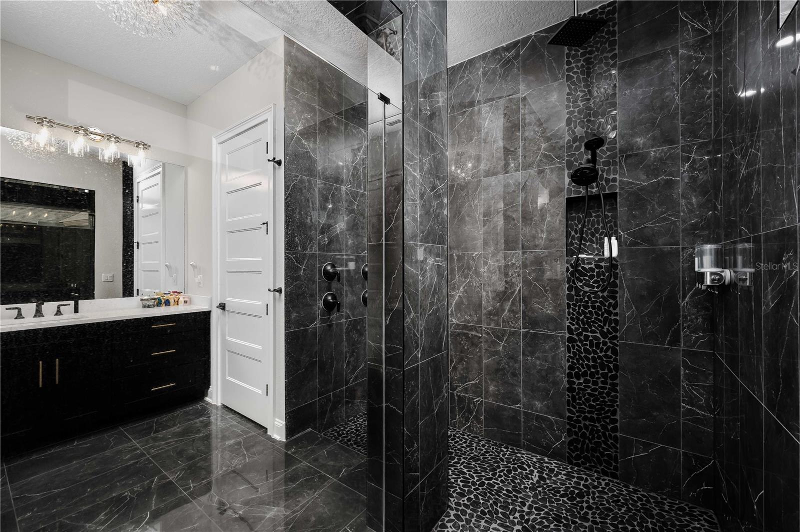 Fernandina Beach, Florida, 32034, United States, 5 Bedrooms Bedrooms, ,4 BathroomsBathrooms,Residential,Active,1920265