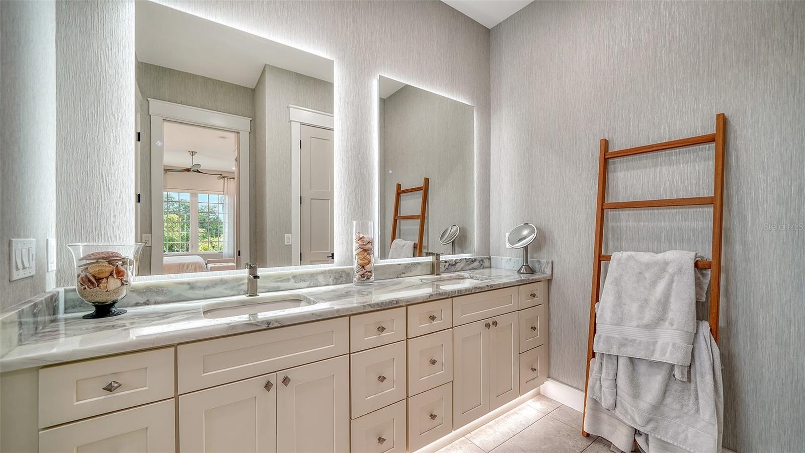 Sarasota, Florida, 34231, United States, ,4 BathroomsBathrooms,Residential,Active,1748824