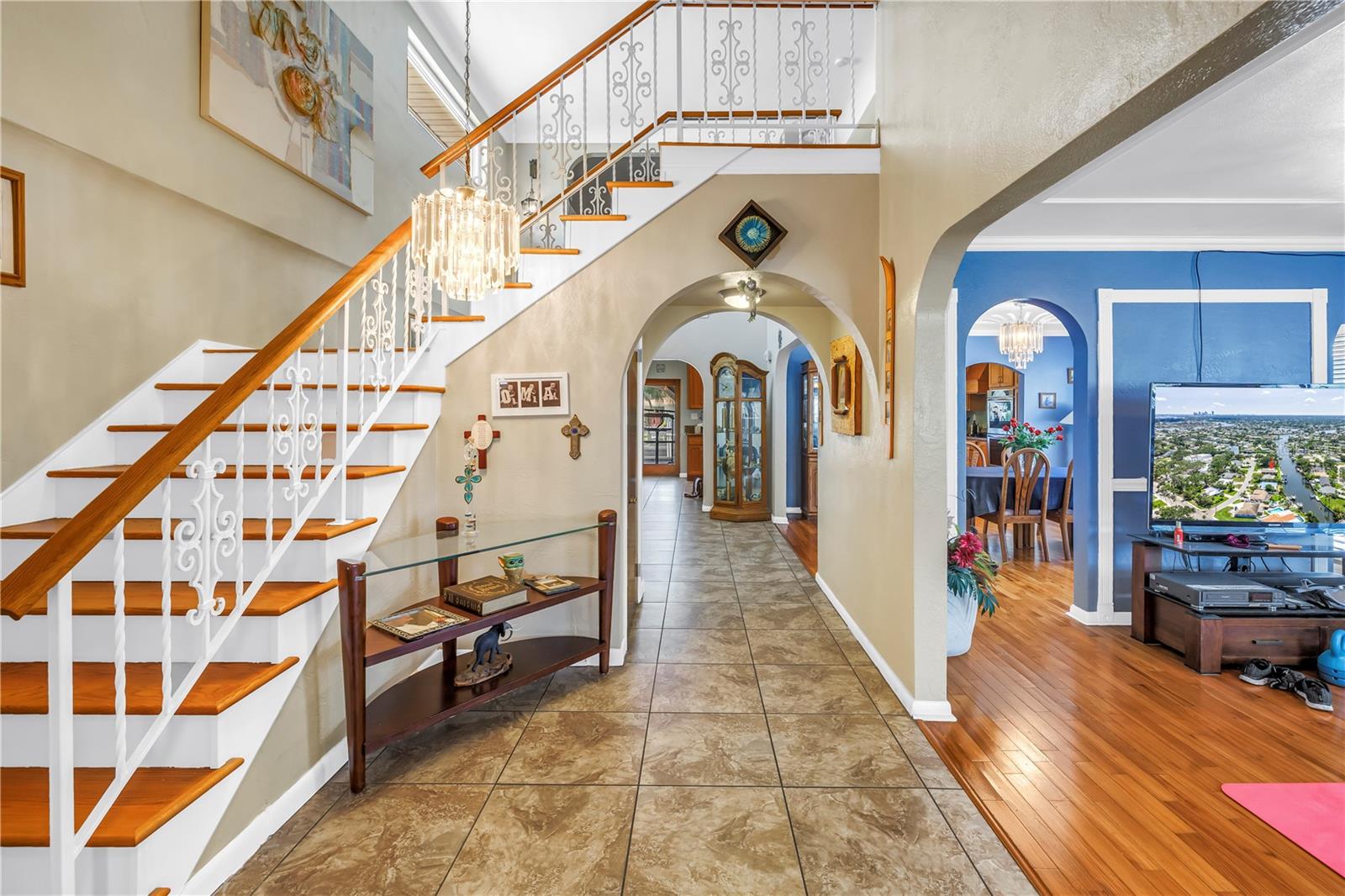 St Petersburg, Florida, 33703, United States, 5 Bedrooms Bedrooms, ,3 BathroomsBathrooms,Residential,Active,1824530