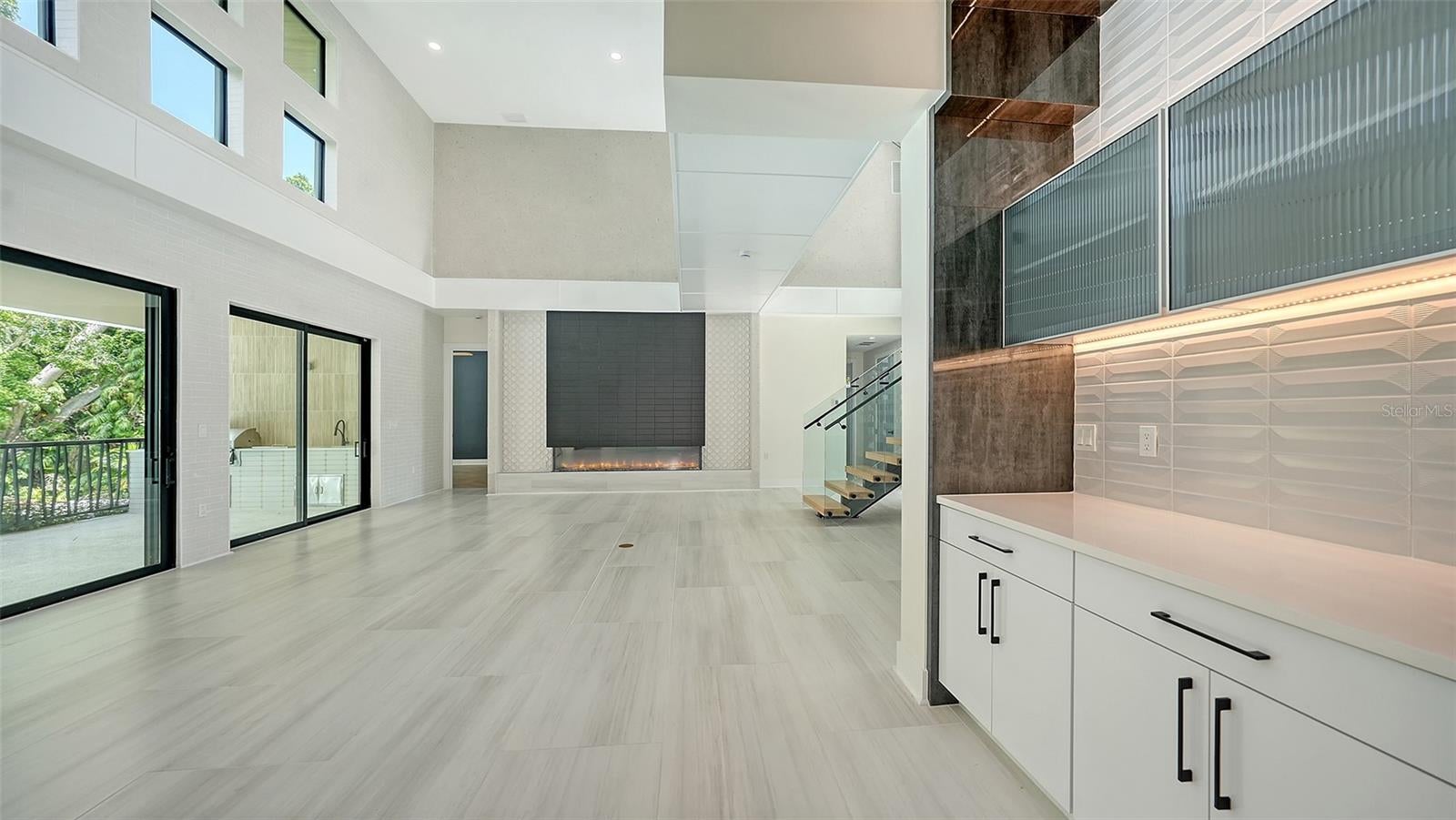 Sarasota, Florida, 34239, United States, ,7 BathroomsBathrooms,Residential,Active,1849492