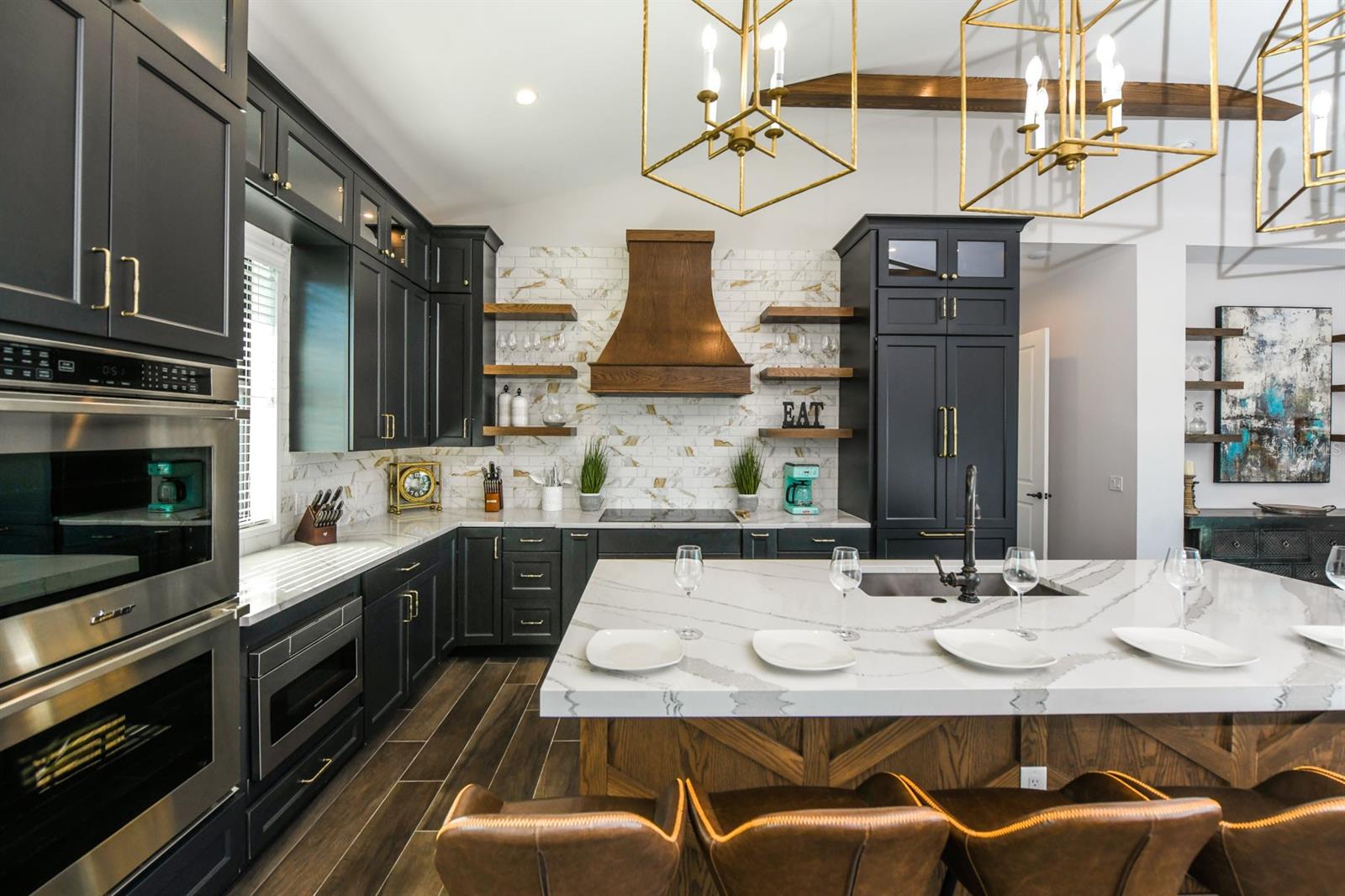 Sarasota, Florida, 34236, United States, 6 Bedrooms Bedrooms, ,6 BathroomsBathrooms,Residential,Active,1831859