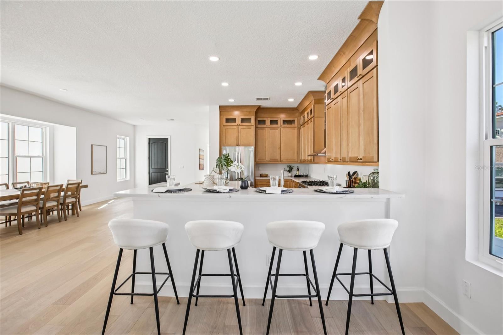 St Petersburg, Florida, 33704, United States, 4 Bedrooms Bedrooms, ,4 BathroomsBathrooms,Residential,Active,2006891