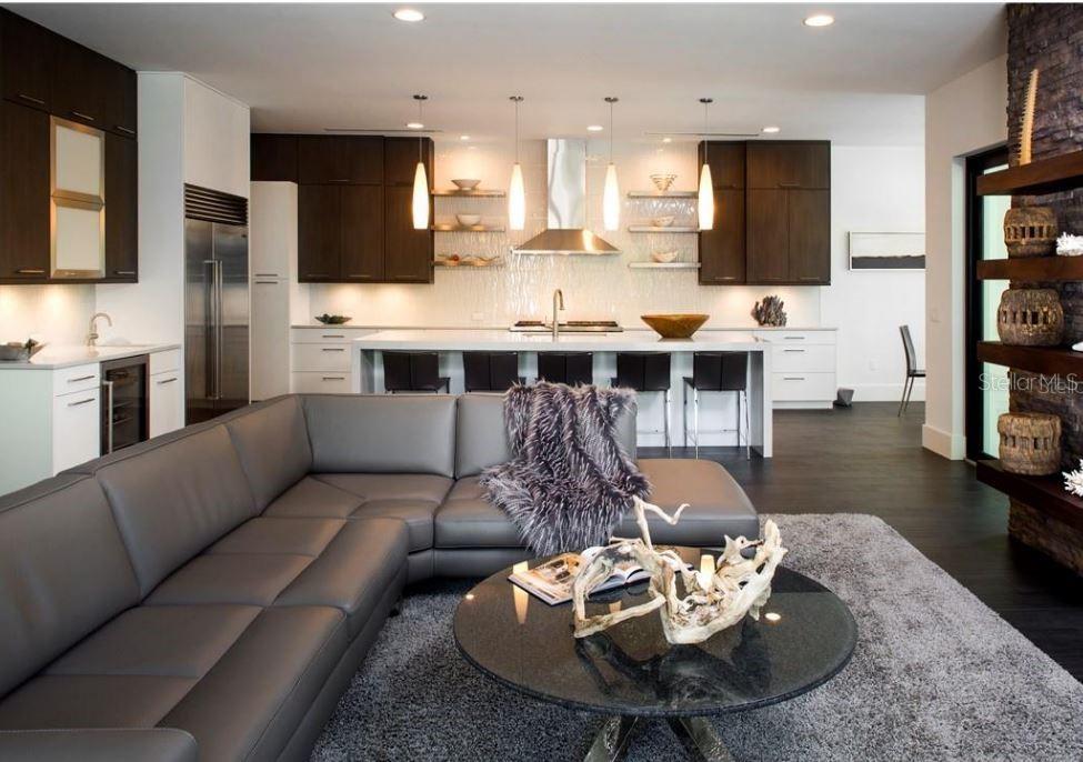 St Petersburg, Florida, 33704, United States, 4 Bedrooms Bedrooms, ,4 BathroomsBathrooms,Residential,Active,2007191