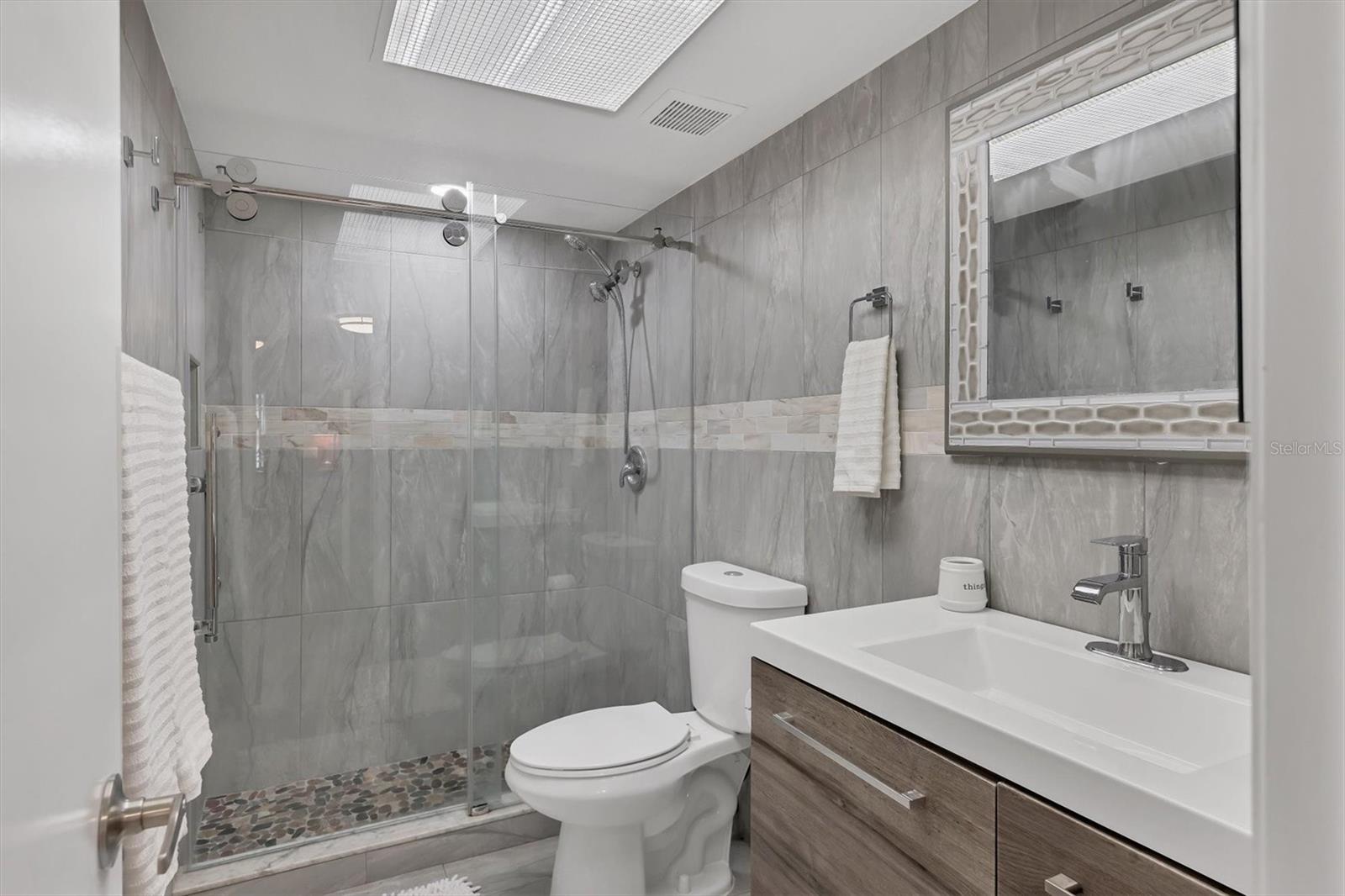 Englewood, Florida, 34223, United States, 4 Bedrooms Bedrooms, ,5 BathroomsBathrooms,Residential,Active,2012194