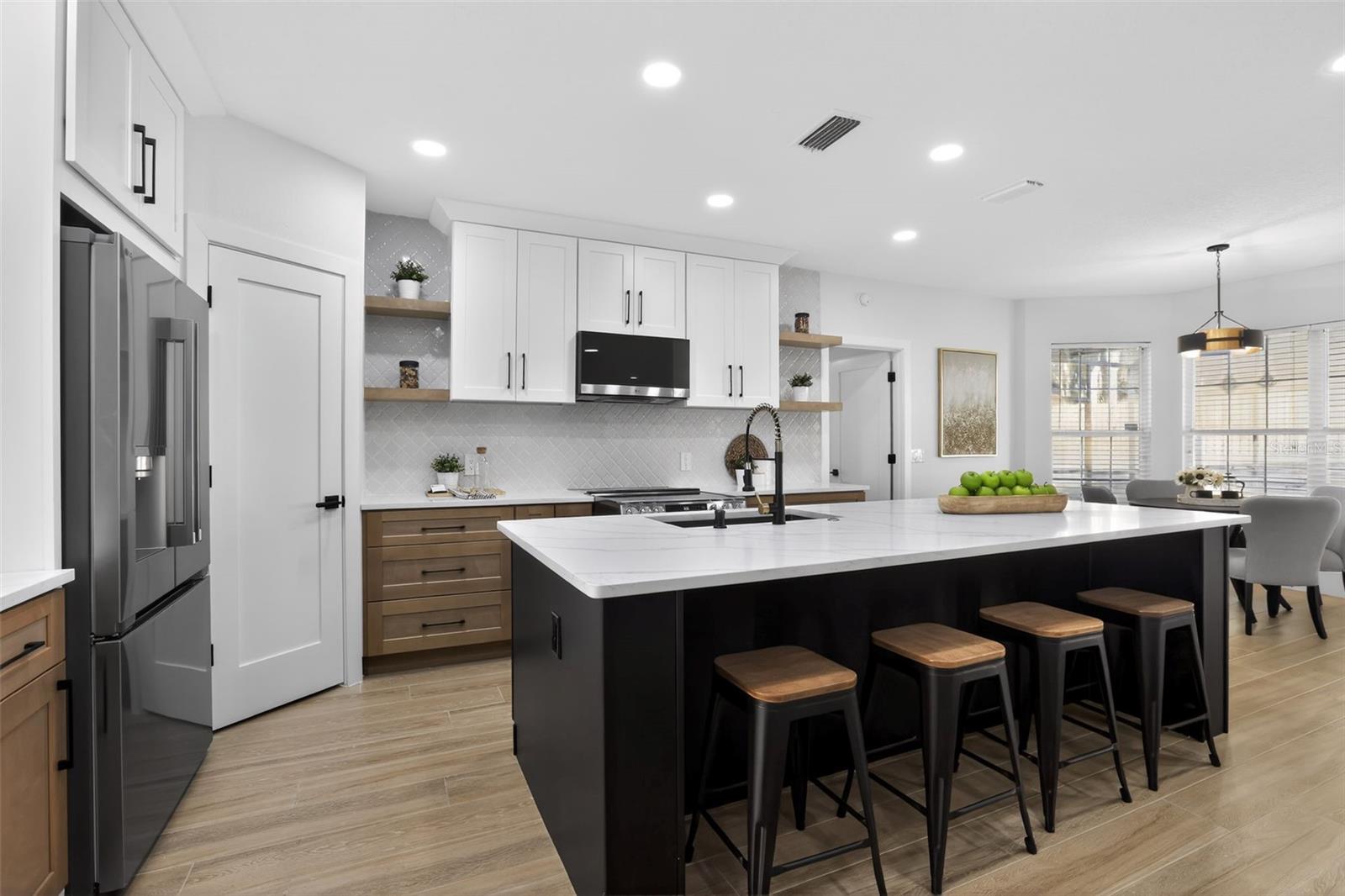 Winter Springs, Florida, 32708, United States, 5 Bedrooms Bedrooms, ,5 BathroomsBathrooms,Residential,Active,2006960