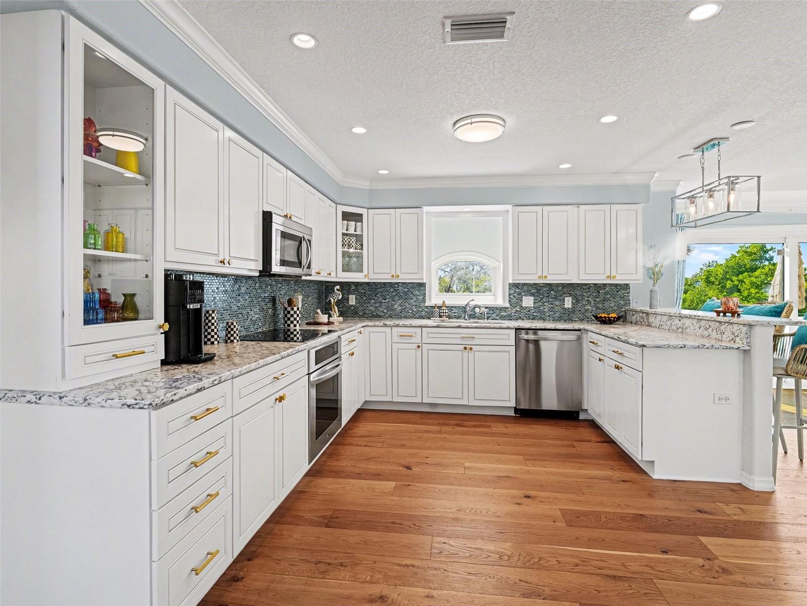 Anna Maria, Florida, 34216, United States, 4 Bedrooms Bedrooms, ,3 BathroomsBathrooms,Residential,Active,2007086