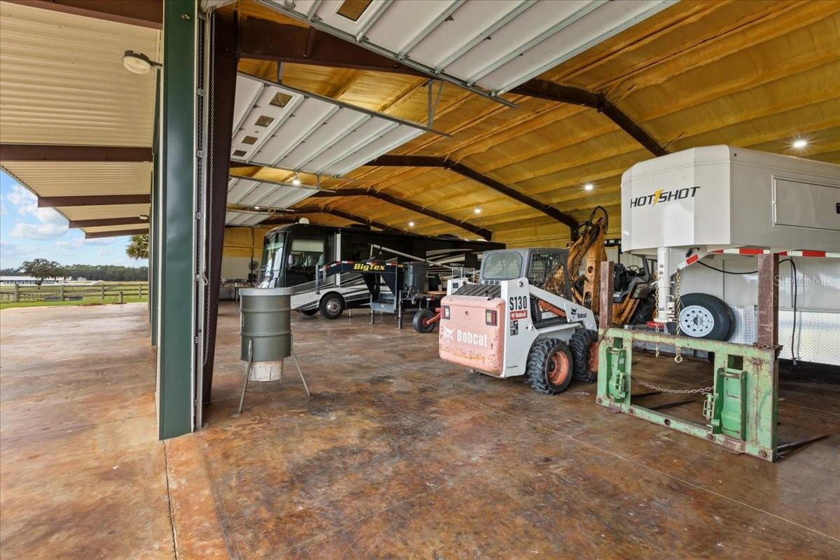 Chiefland, Florida, 32626, United States, 4 Bedrooms Bedrooms, ,5 BathroomsBathrooms,Residential,Active,1954337