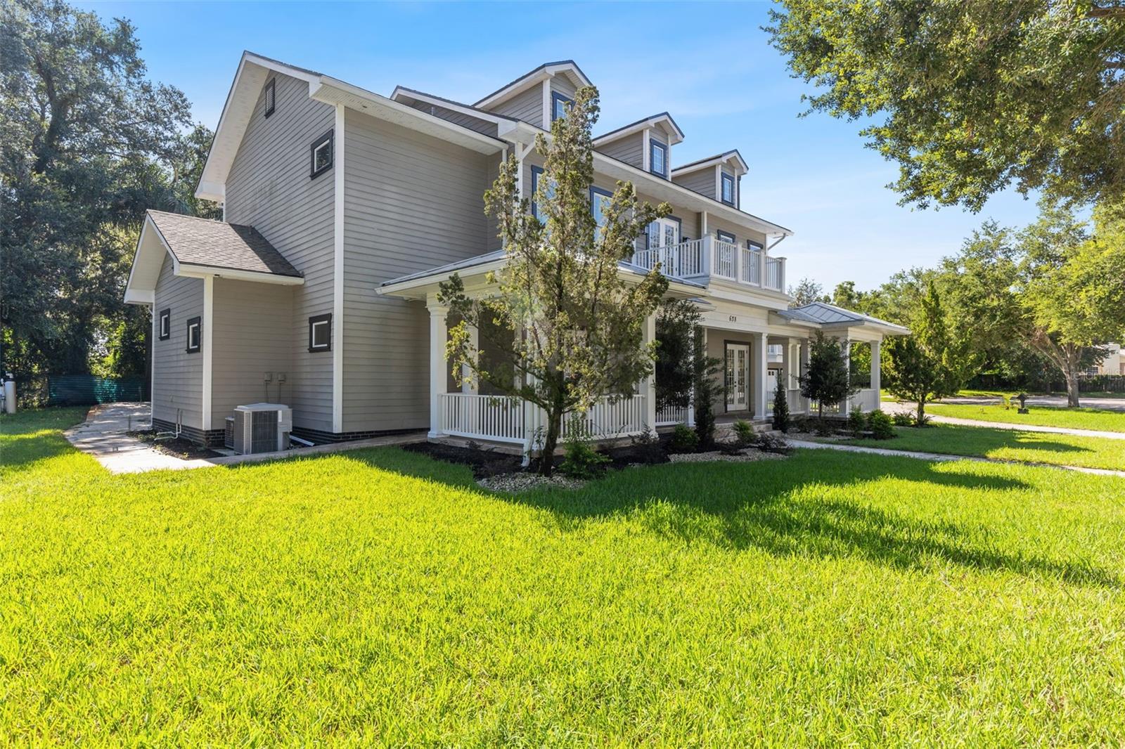 Brandon, Florida, 33510, United States, 6 Bedrooms Bedrooms, ,7 BathroomsBathrooms,Residential,Active,1905348