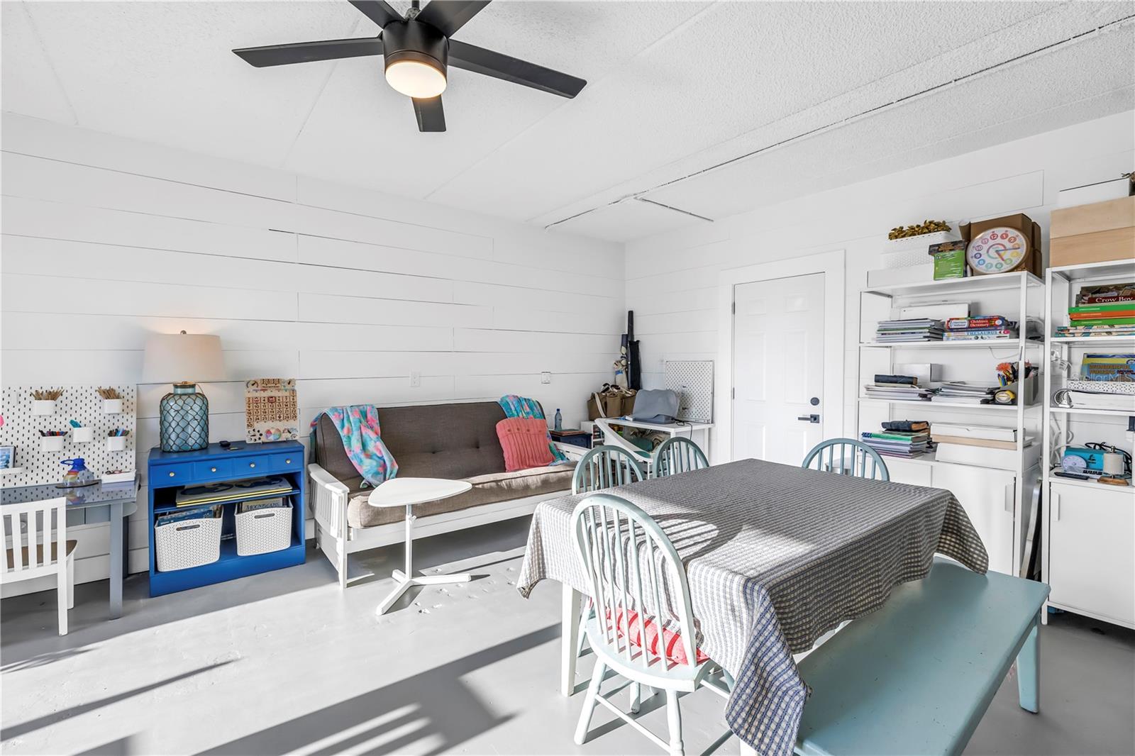 Treasure Island, Florida, 33706, United States, 3 Bedrooms Bedrooms, ,3 BathroomsBathrooms,Residential,Active,1988464