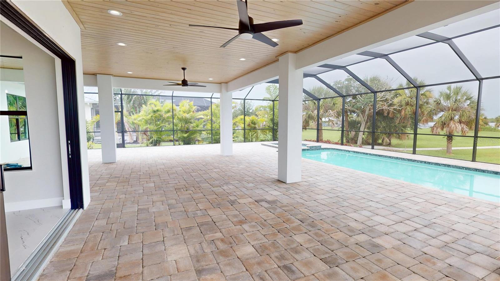 Punta Gorda, Florida, 33982, United States, 4 Bedrooms Bedrooms, ,3 BathroomsBathrooms,Residential,Active,1880352