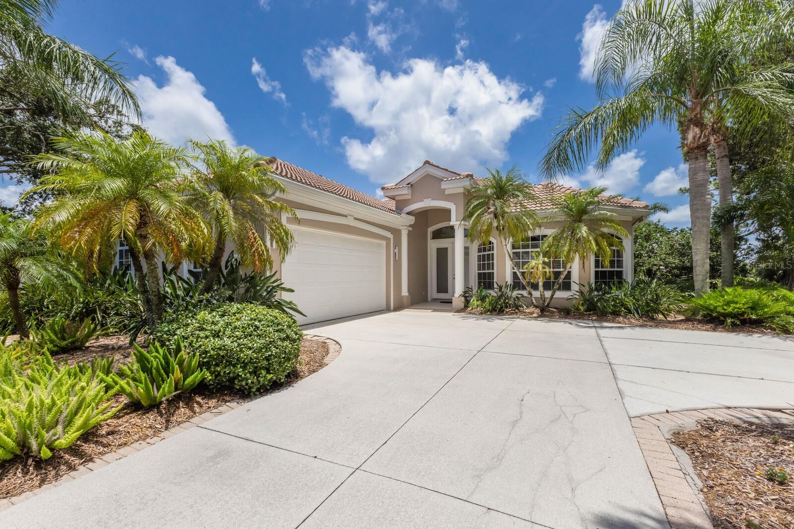 University Park, Florida, 34201, United States, 3 Bedrooms Bedrooms, ,3 BathroomsBathrooms,Residential,Active,1894782