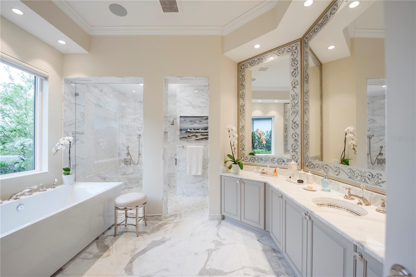 Gainesville, Florida, 32608, United States, 4 Bedrooms Bedrooms, ,3 BathroomsBathrooms,Residential,Active,1989761