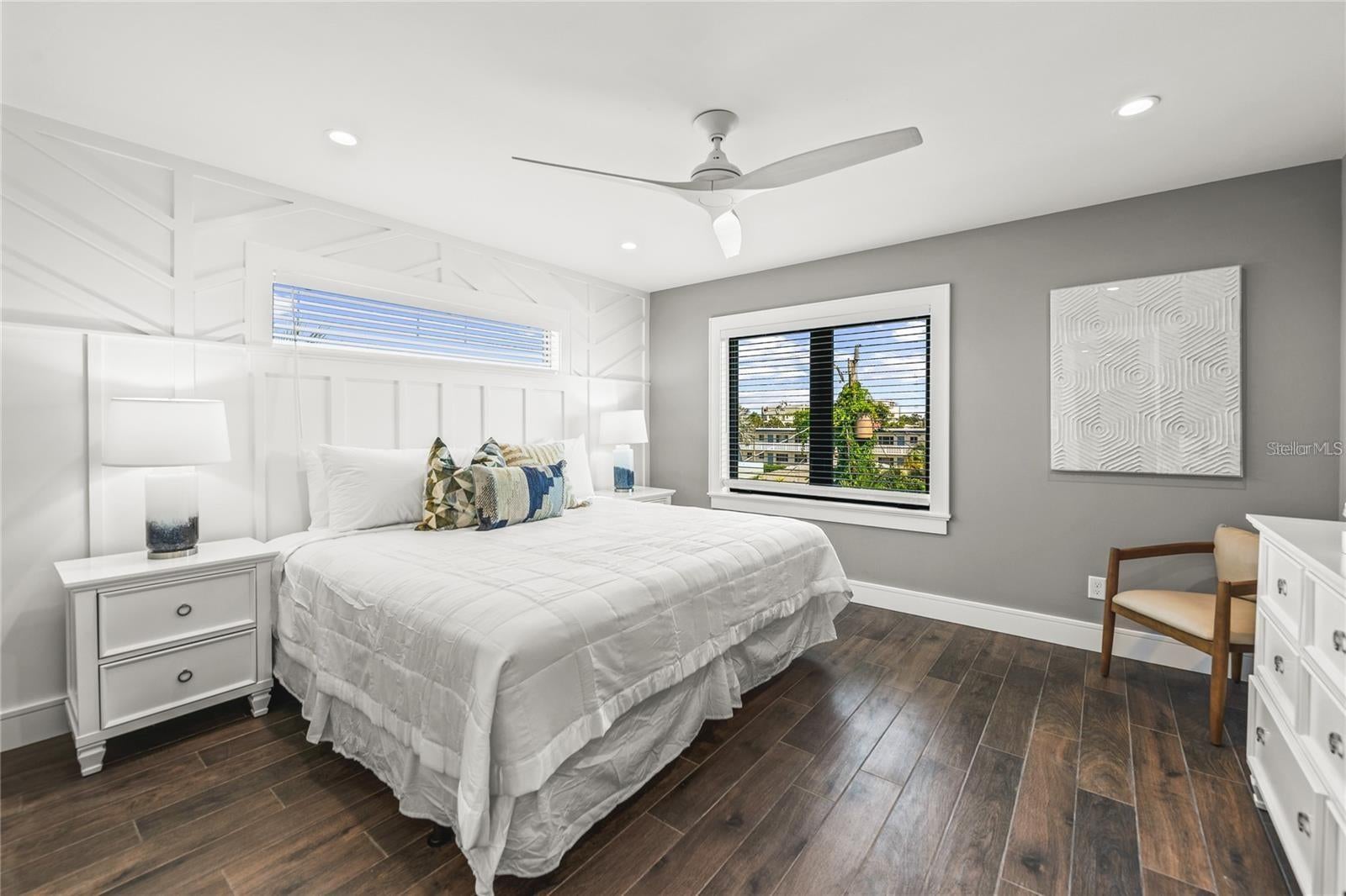 Sarasota, Florida, 34236, United States, 6 Bedrooms Bedrooms, ,8 BathroomsBathrooms,Residential,Active,1773155