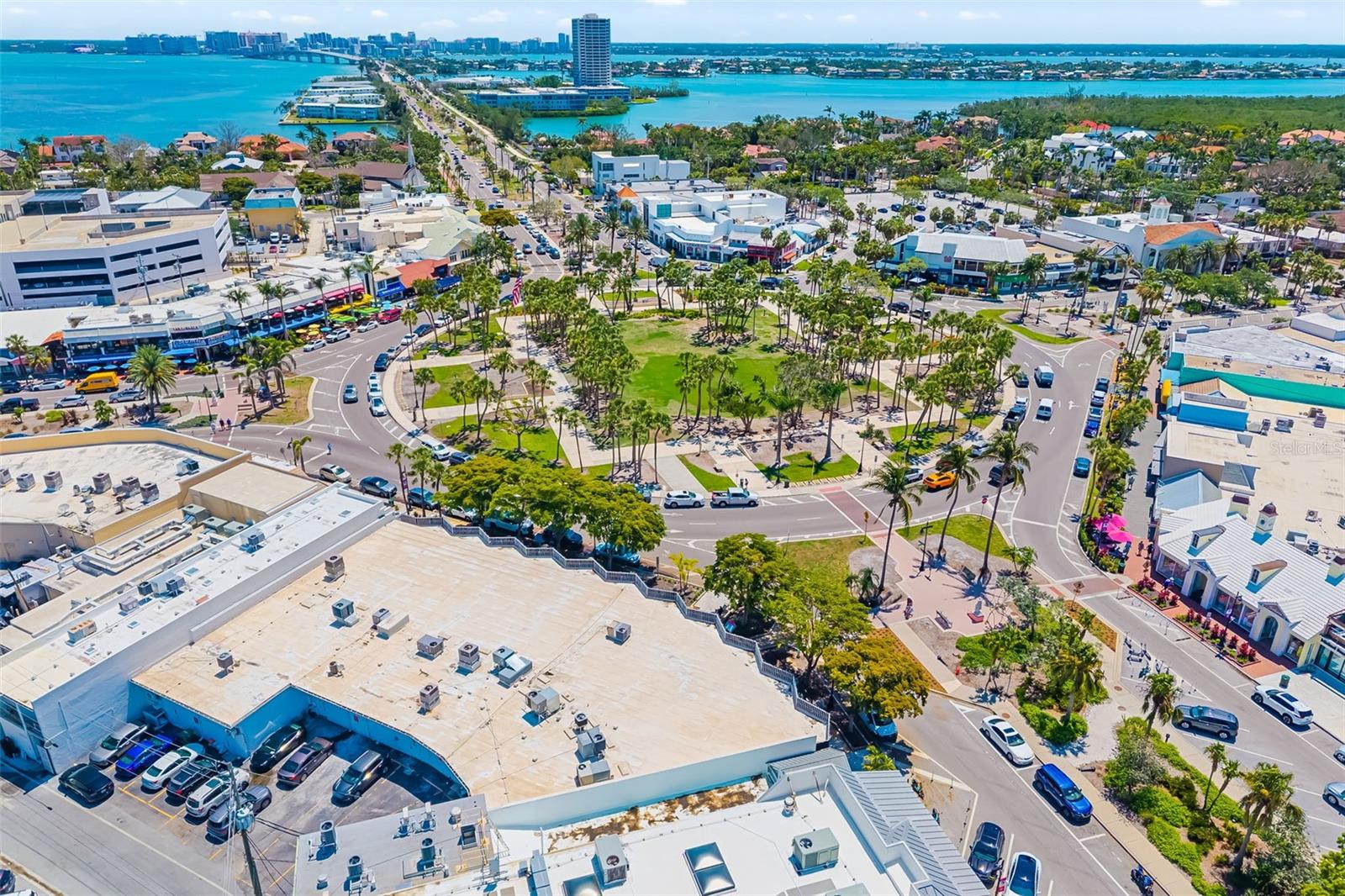 Sarasota, Florida, 34236, United States, 3 Bedrooms Bedrooms, ,4 BathroomsBathrooms,Residential,Active,2007150