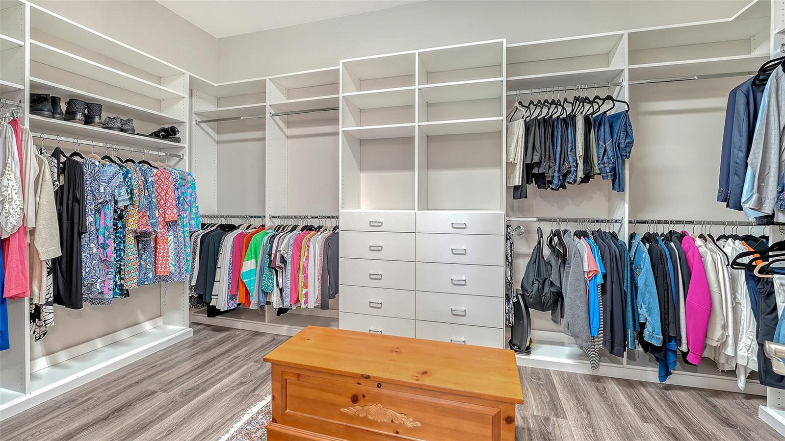 Sarasota, Florida, 34238, United States, 4 Bedrooms Bedrooms, ,3 BathroomsBathrooms,Residential,Active,2008920