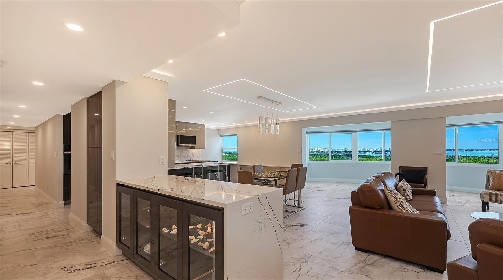 Sarasota, Florida, 34236, United States, 2 Bedrooms Bedrooms, ,2 BathroomsBathrooms,Residential,Active,2007204