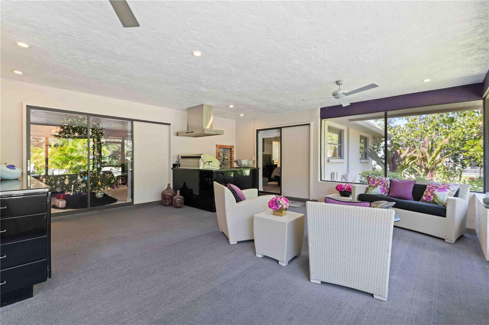 Nokomis, Florida, 34275, United States, 3 Bedrooms Bedrooms, ,3 BathroomsBathrooms,Residential,Active,1985591