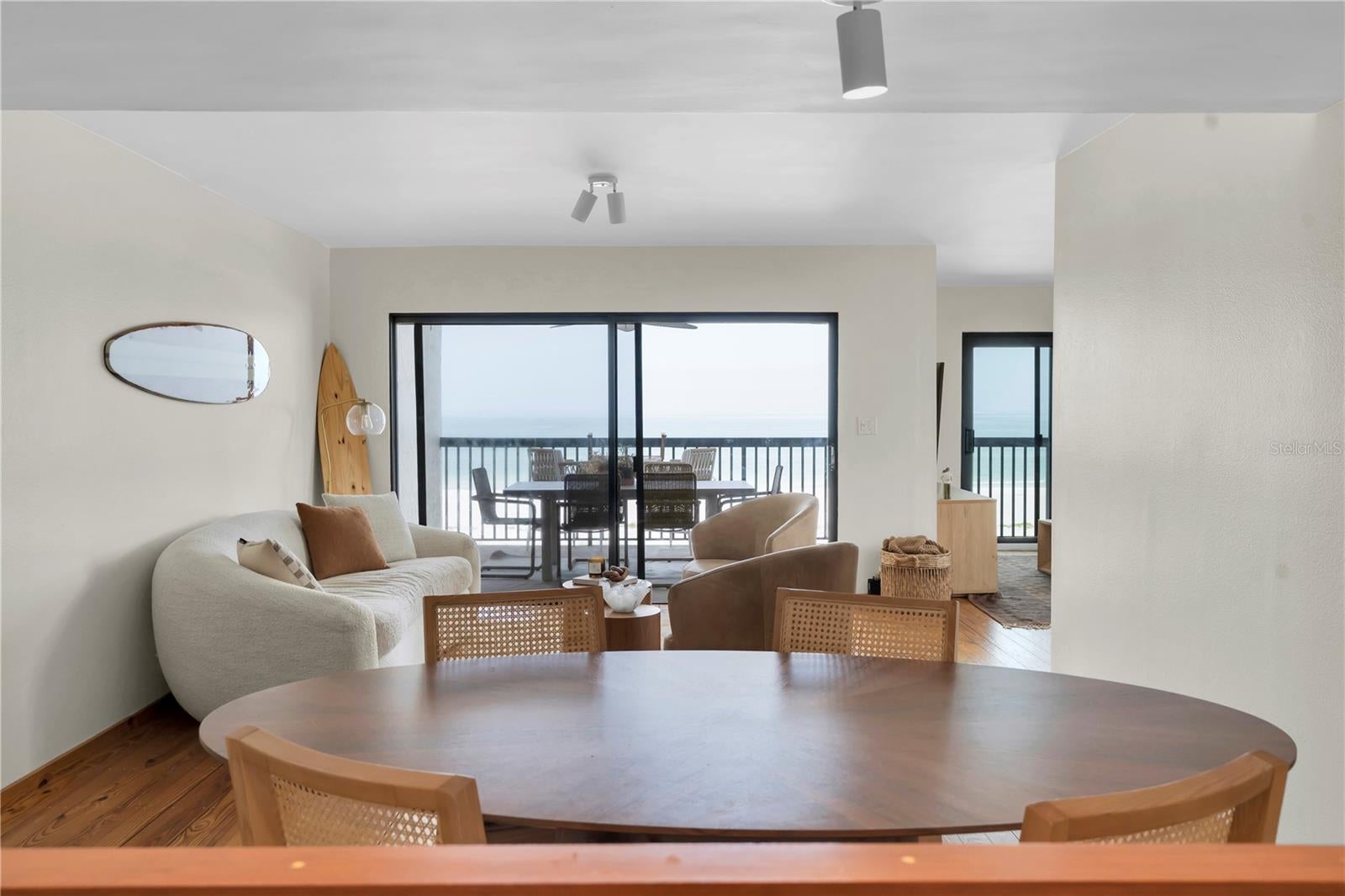 St Pete Beach, Florida, 33706, United States, 2 Bedrooms Bedrooms, ,2 BathroomsBathrooms,Residential,Active,2010538