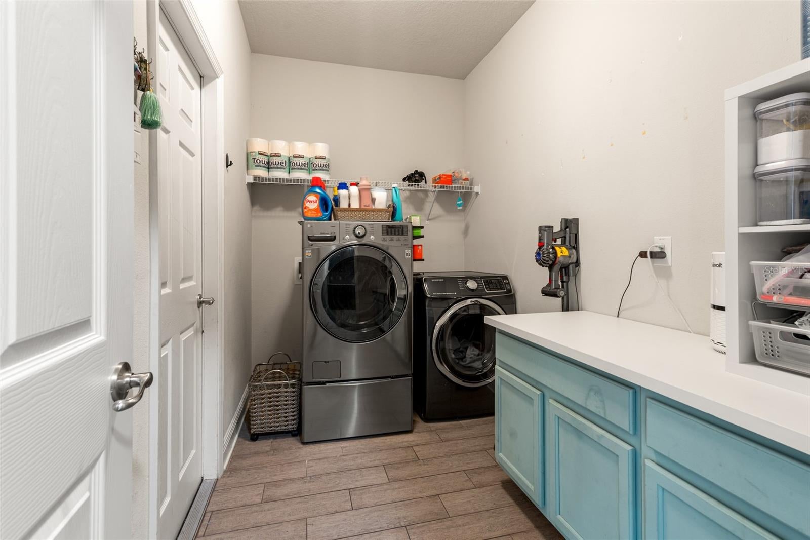 Lutz, Florida, 33549, United States, 7 Bedrooms Bedrooms, ,5 BathroomsBathrooms,Residential,Active,1934823