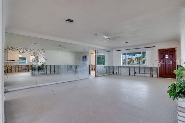 St Petersburg, Florida, 33707, United States, 4 Bedrooms Bedrooms, ,4 BathroomsBathrooms,Residential,Active,1987212