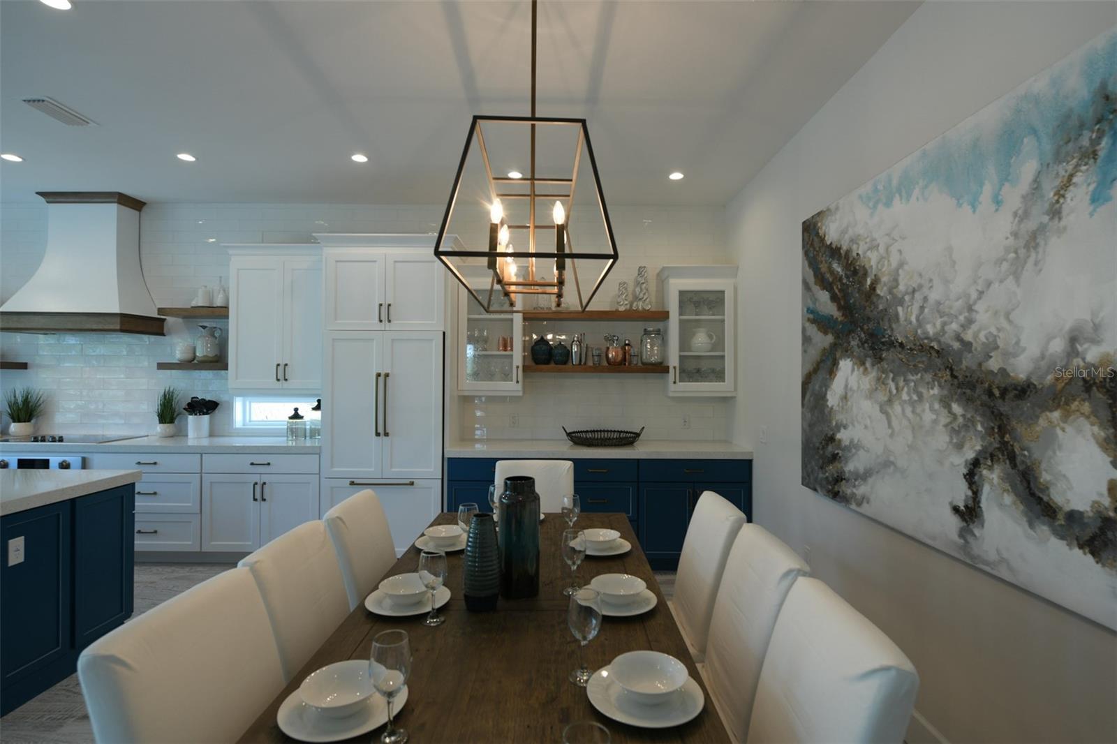 Sarasota, Florida, 34236, United States, 7 Bedrooms Bedrooms, ,8 BathroomsBathrooms,Residential,Active,1774005