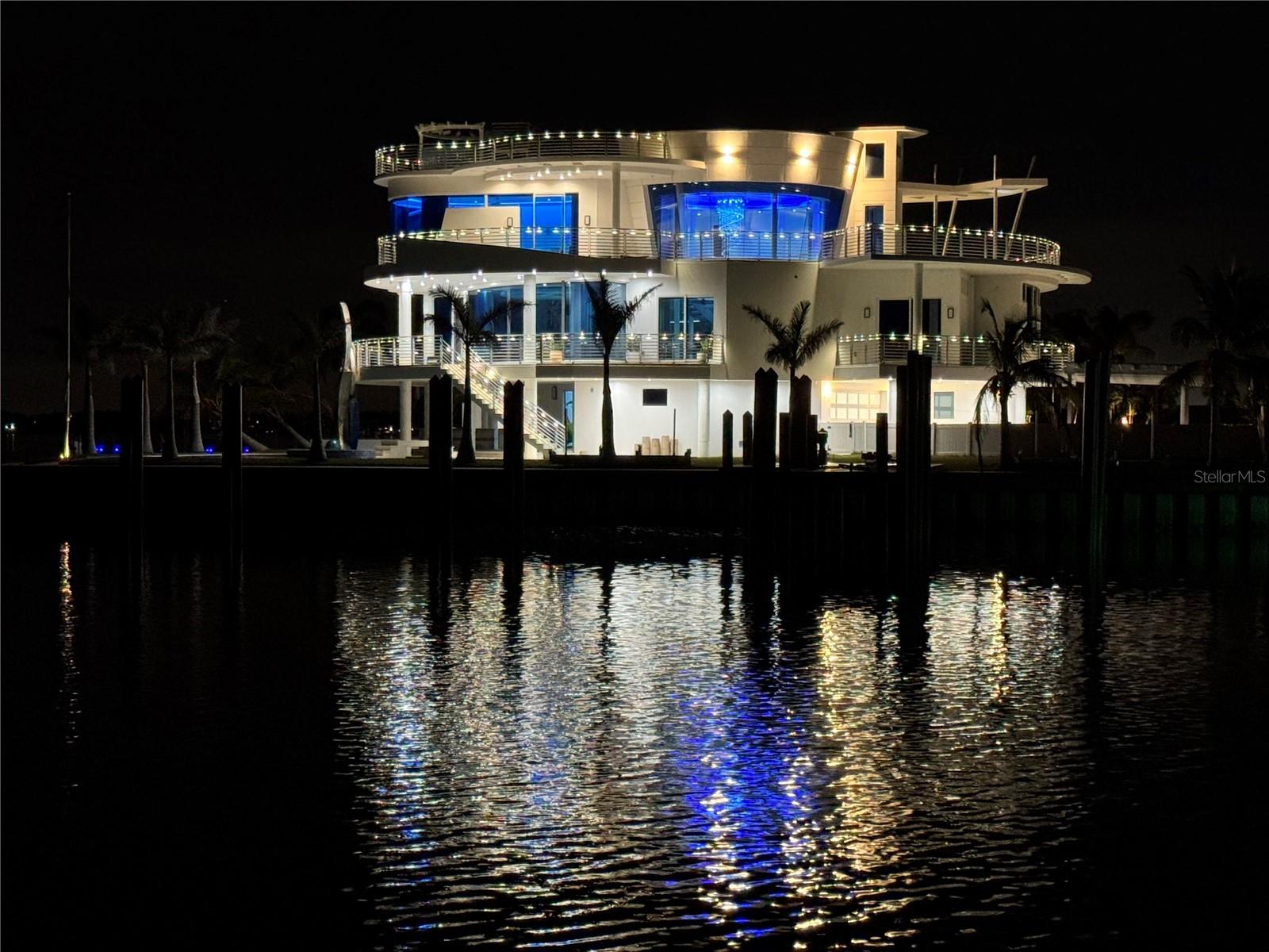 Treasure Island, Florida, 33706, United States, ,7 BathroomsBathrooms,Residential,Active,1772746