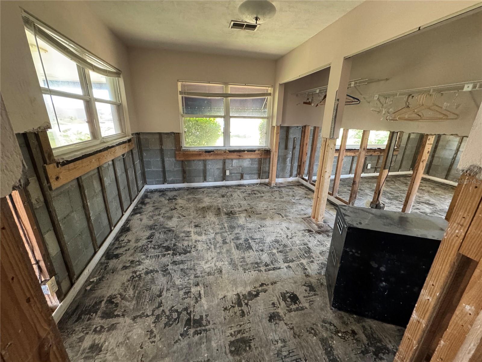 St Pete Beach, Florida, 33706, United States, 3 Bedrooms Bedrooms, ,3 BathroomsBathrooms,Residential,Active,1902944