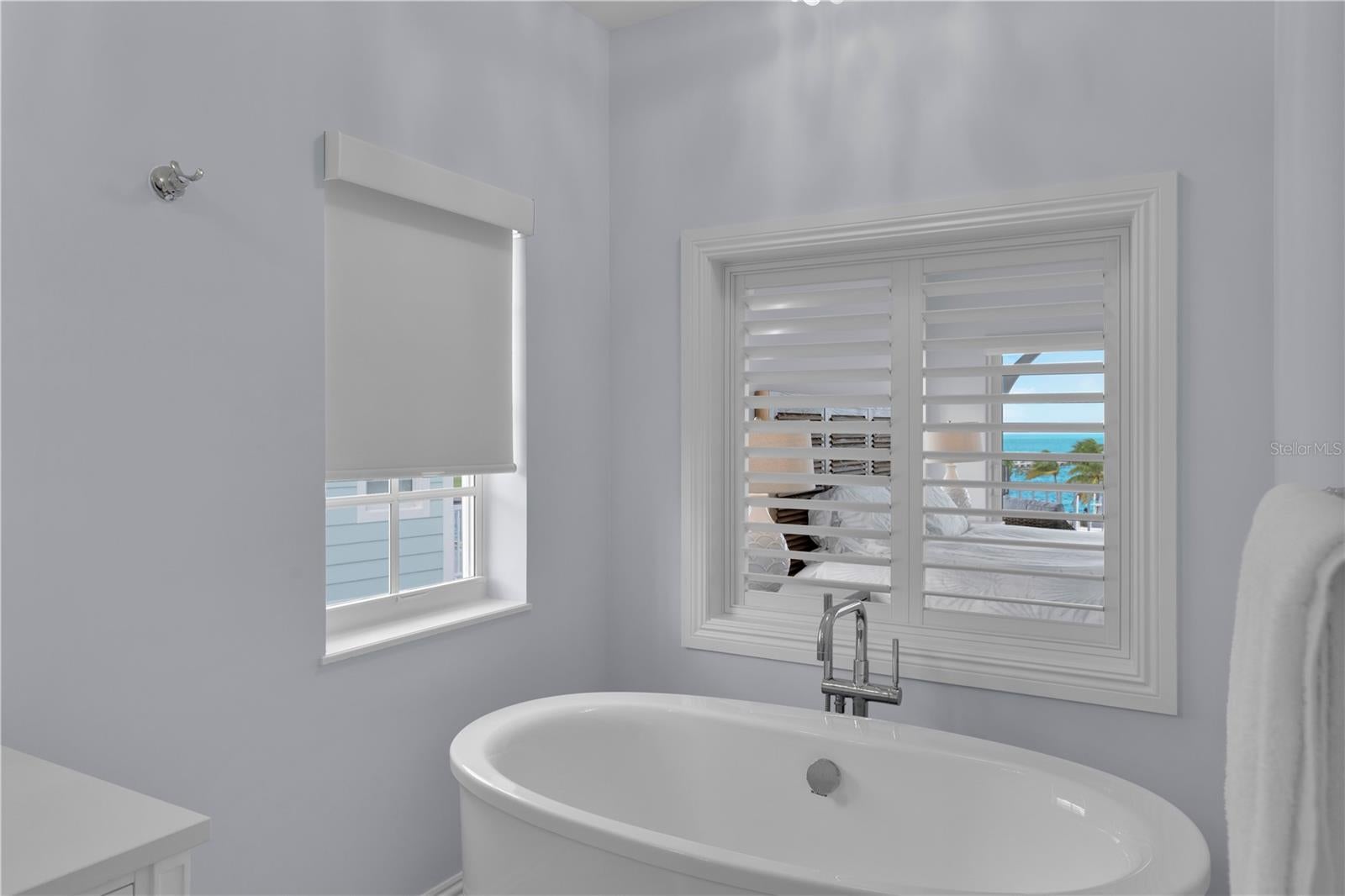 Marathon, Florida, 33050, United States, 5 Bedrooms Bedrooms, ,5 BathroomsBathrooms,Residential,Active,2016400