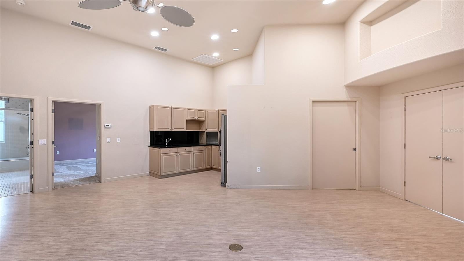 Sarasota, Florida, 34241, United States, 6 Bedrooms Bedrooms, ,5 BathroomsBathrooms,Residential,Active,2027822